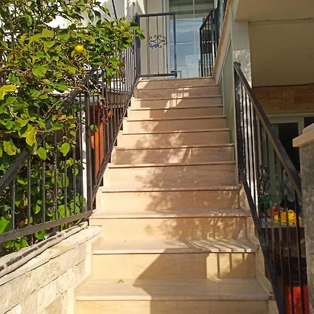 Genis 1+1 Ev 4/5 Kisi بيت للعطل Çeşme