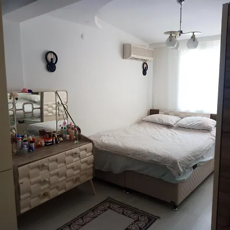 Genis 1+1 Ev 4/5 Kisi بيت للعطل *